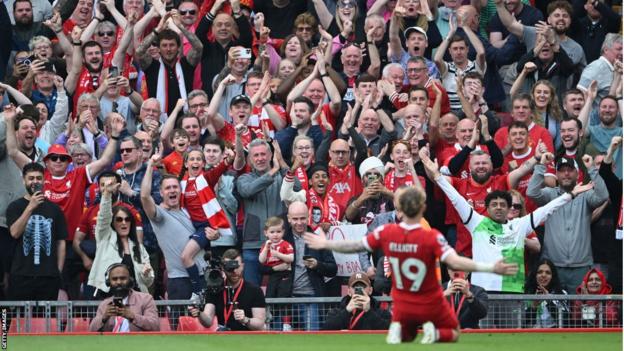Harvey Elliot celebrates scoring against Tottenham