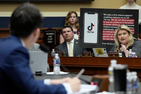 Representative Kat Cammack, a Republican of Florida, questions Shou Zi Chew on the platform's consumer privacy and data security practices and impact on children.