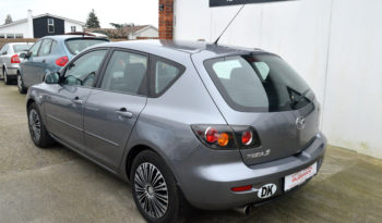 Mazda 3 2,0 4d full