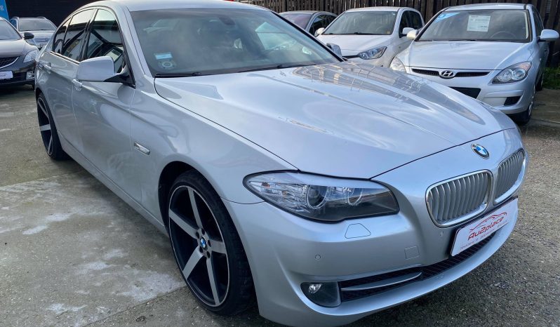 BMW 520d 2,0 aut. 4d full