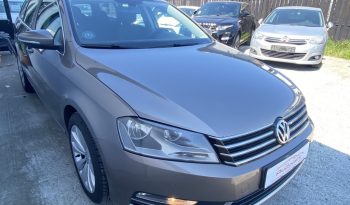 VW Passat 2,0 TDi Variant BMT full