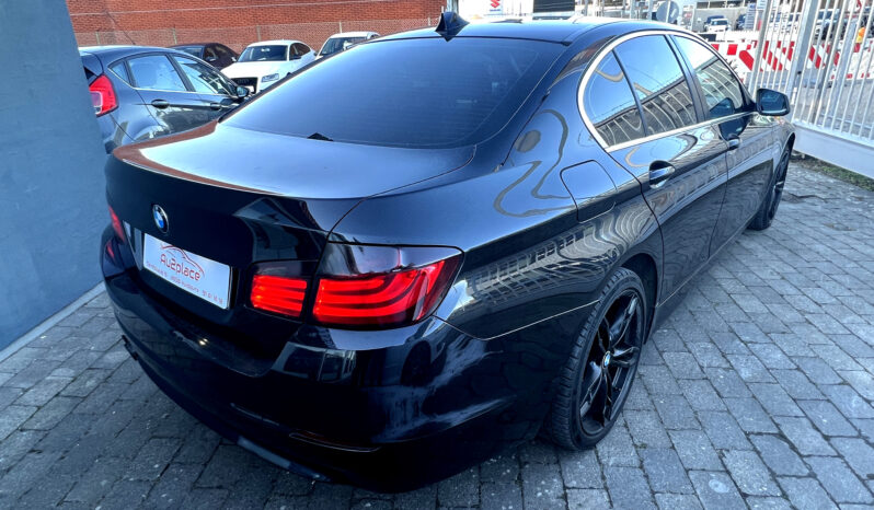 BMW 520d 2,0 aut. 4d full