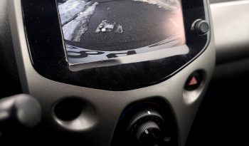 Toyota Aygo 1,0 VVT-i x-clusiv 5d full