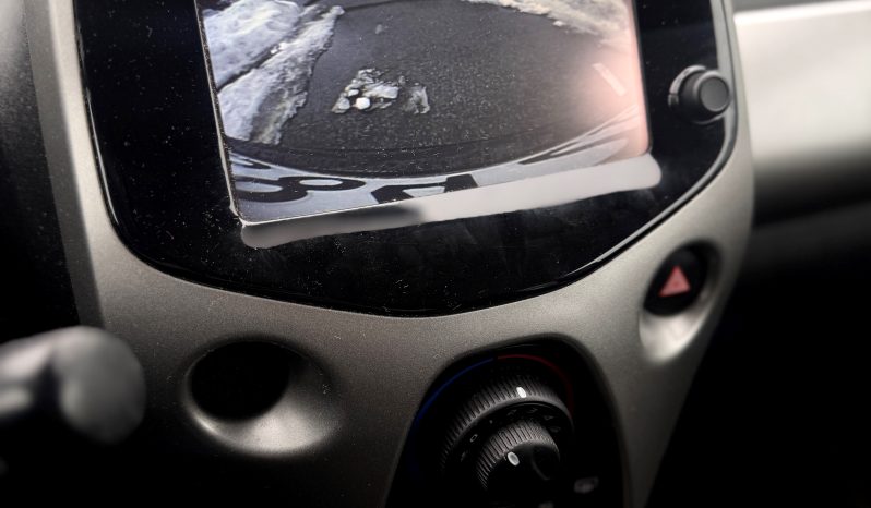 Toyota Aygo 1,0 VVT-i x-clusiv 5d full