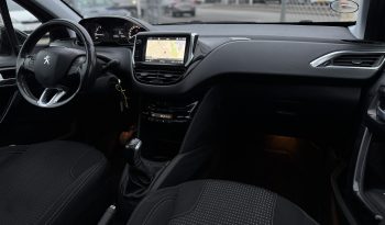 Peugeot 208 1,2 PureTech 82 Allure Sky 5d full