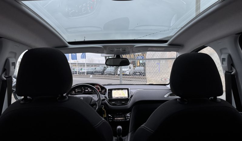 Peugeot 208 1,2 PureTech 82 Allure Sky 5d full