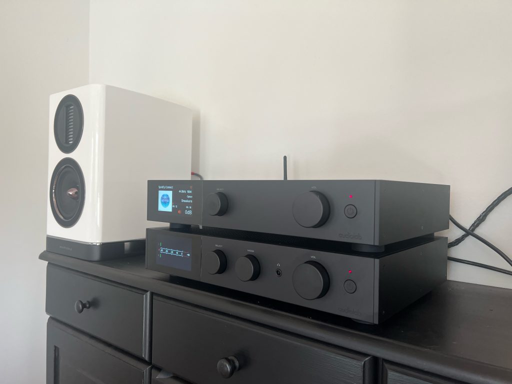 Audiolab 9000N + Audiolab 9000A + Wharfedale AURA 1