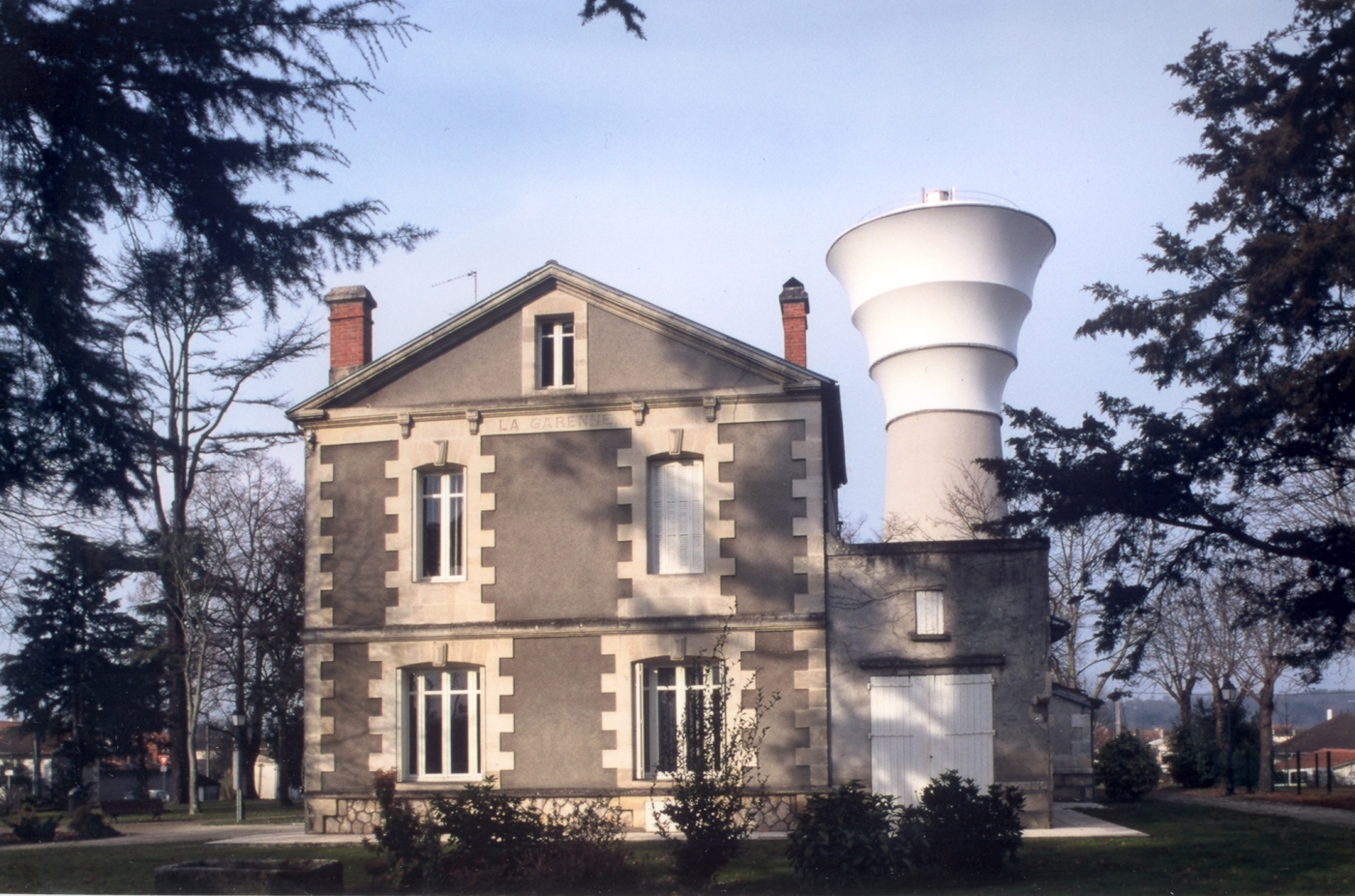 Chateau D Eau Coutras Audouin Lefeuvre Architectes