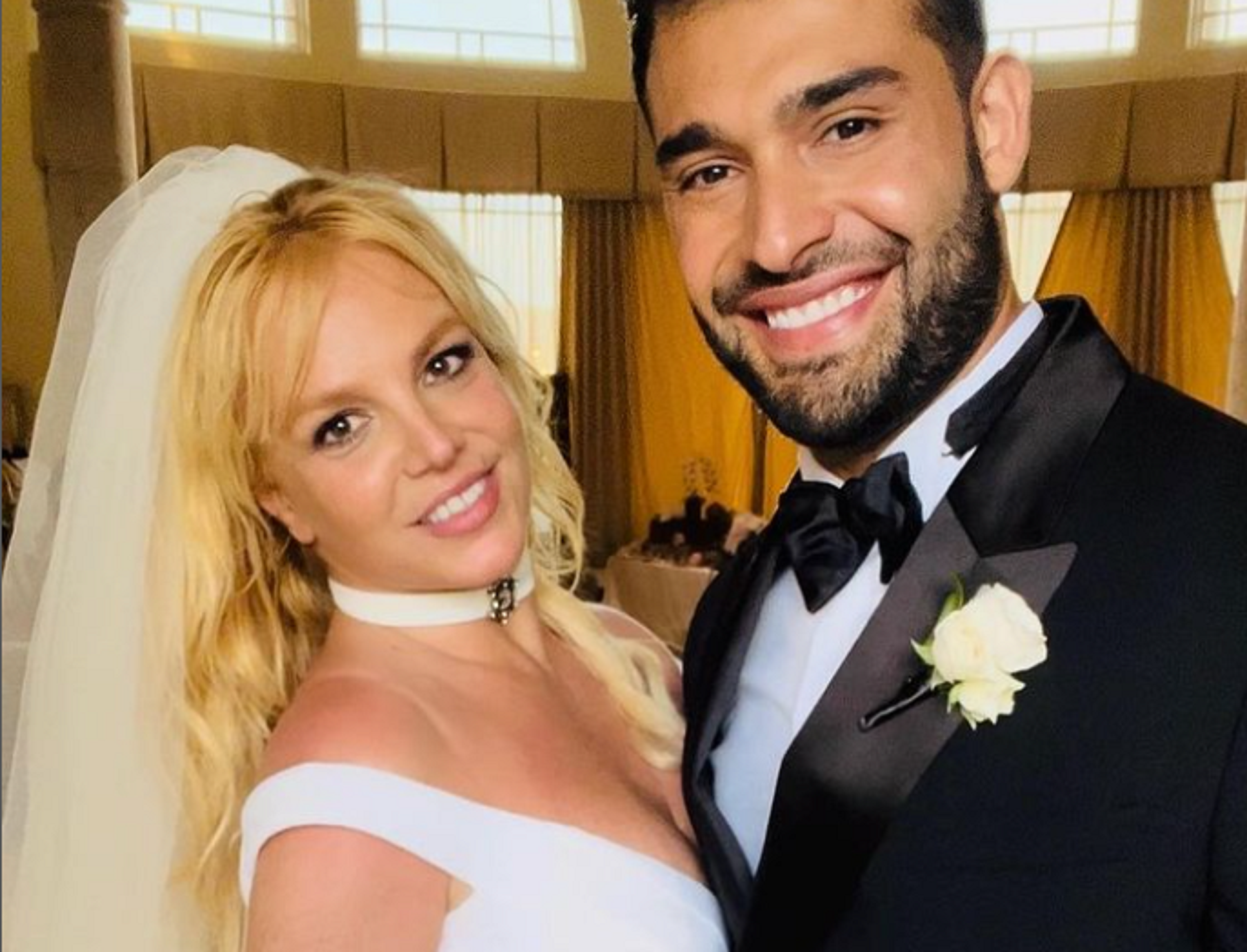 Hochzeitsfoto von Britney Spears und Sam Ashgari (c) instagram.com/britneyspears