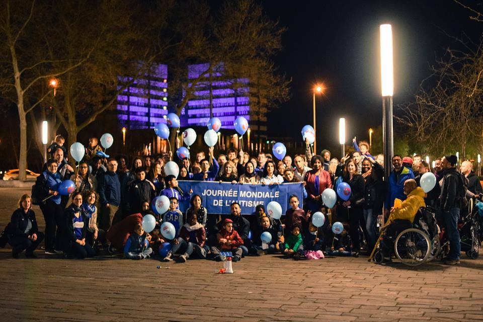 communiqué : Journée mondiale de la sensibilisation à l'autisme Le 2 avril,  portez du bleu ! symbole du soutien aux personnes avec autisme et à leurs  proches – Parti Radical