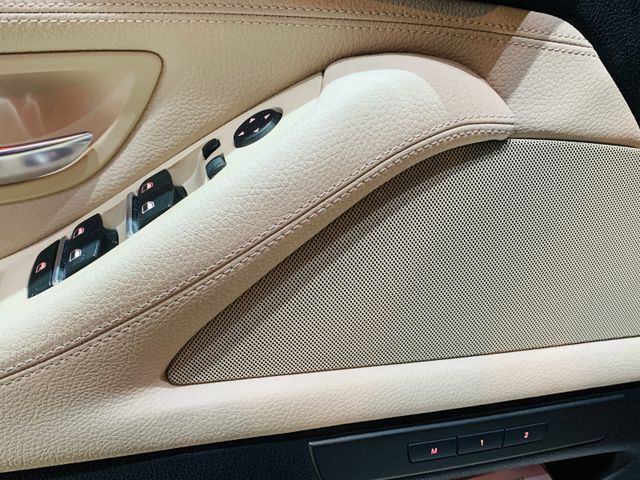 BMW 535d Touring HEAD-UP LEDER SITZLÜFTUNG E-HECK