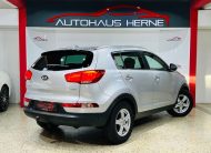 Kia Sportage 2.0 CRDi AWD Platinum AHK PANO NAVI 1HD