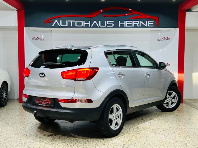 Kia Sportage 2.0 CRDi AWD Platinum AHK PANO NAVI 1HD