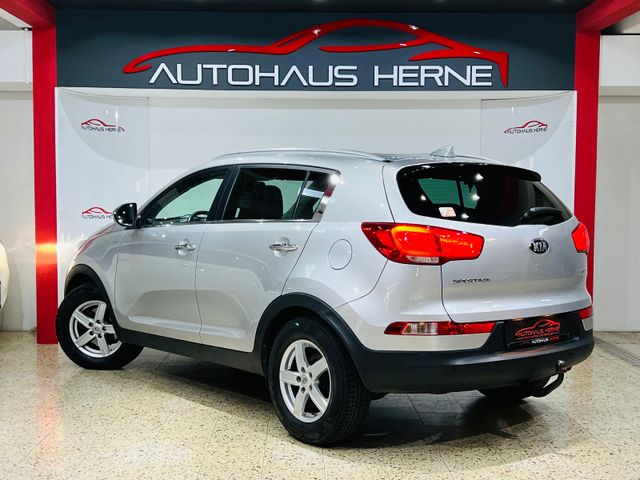 Kia Sportage 2.0 CRDi AWD Platinum AHK PANO NAVI 1HD