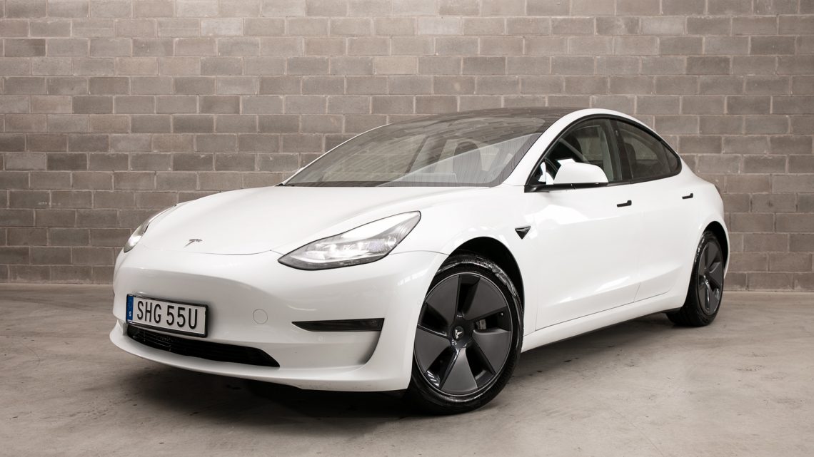 Tesla Model 3 Long Range AWD