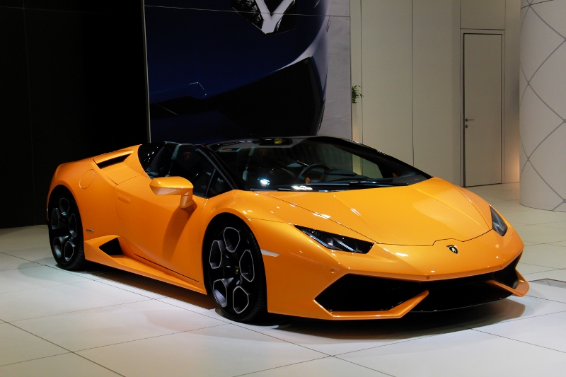 auto15-293-800x533