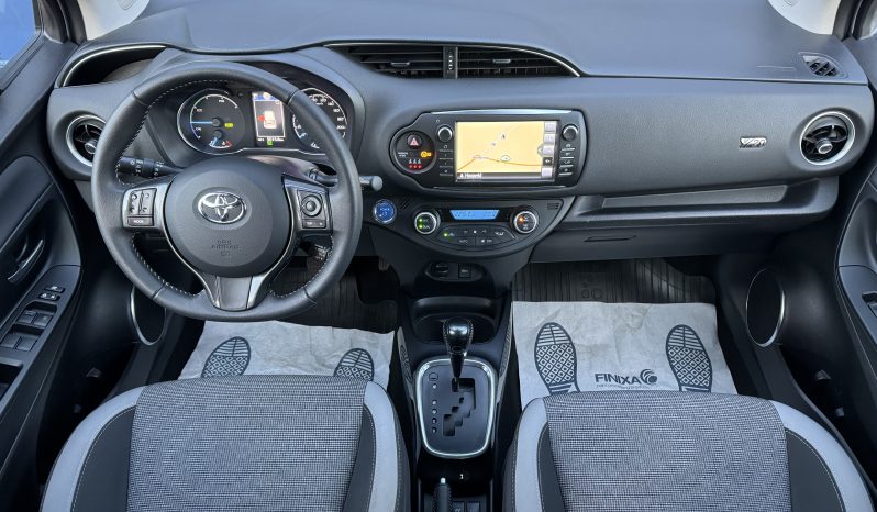 
								Toyota Yaris 1.5i Hybrid Benzine  Automaat 12Mand Garantie full									