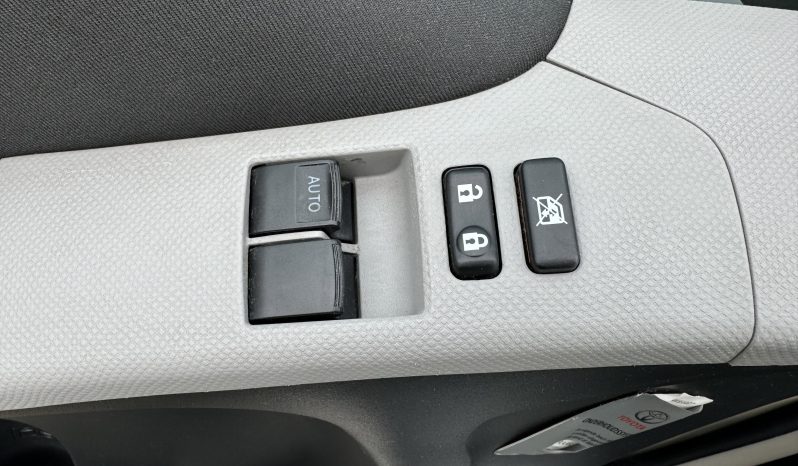
								Toyota Yaris 1.0i Benzine Airco Euro5 12Mand Garantie full									