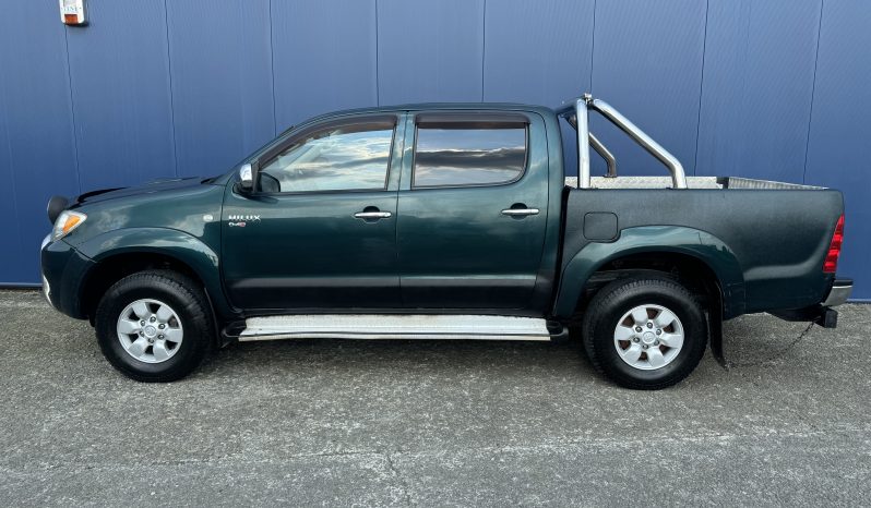 
								Toyota Hilux 2.5D-4D 4×4 / Dubbel Cabine / Only Export Sell Africa full									