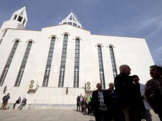 iranian-christians-at-a-church-in-tehran