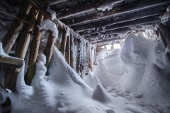 Snöfylld gruvöppning