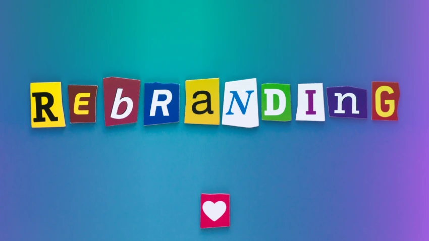 Rebranding in B2B: Hoe je van interne chaos naar een geaccepteerd merkverhaal gaat