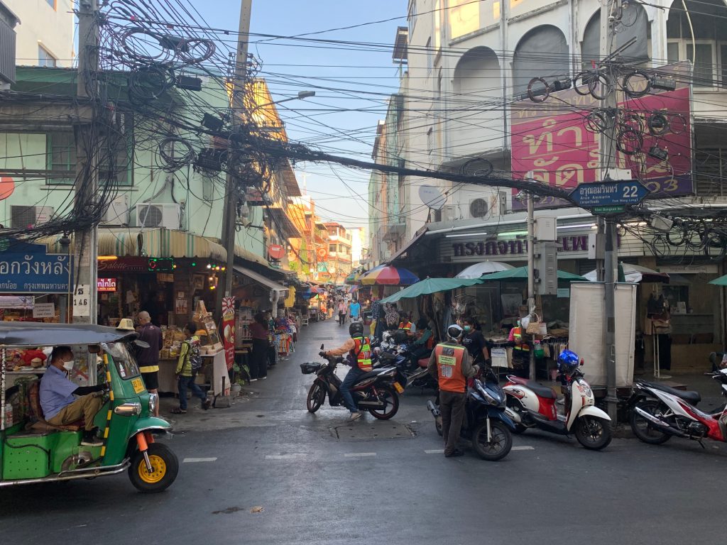 Wang Lang Market - et overset markeder i Bangkok