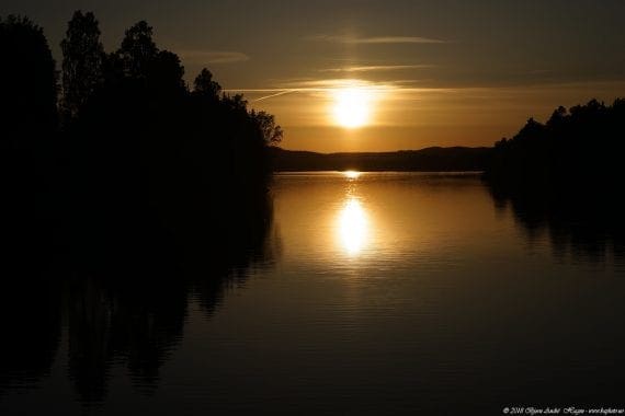 Lake sunset