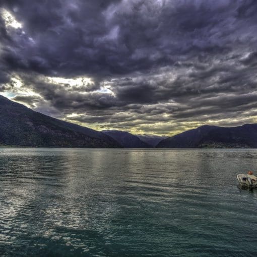 Lustrafjorden