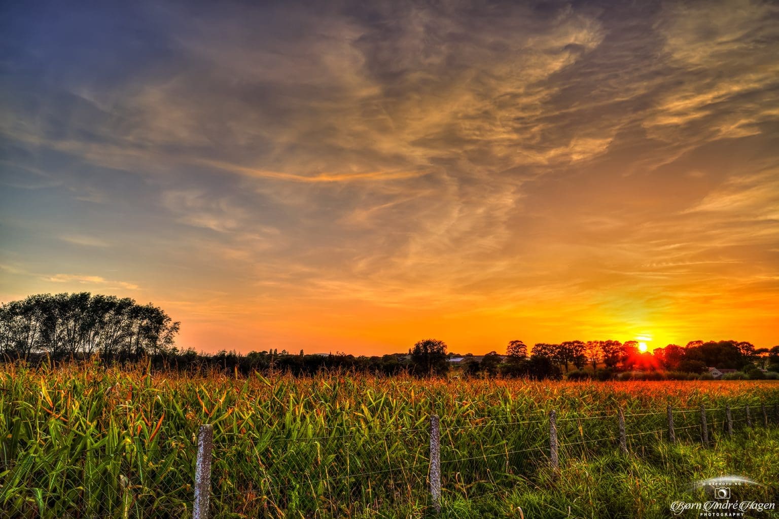 Sunset-Over-Ypres-battlefield