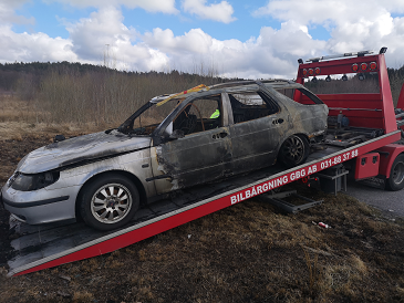 Hämtning av brunnen Saab till bilskrot i Uddevalla