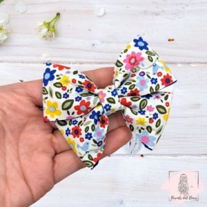 floral butterbow