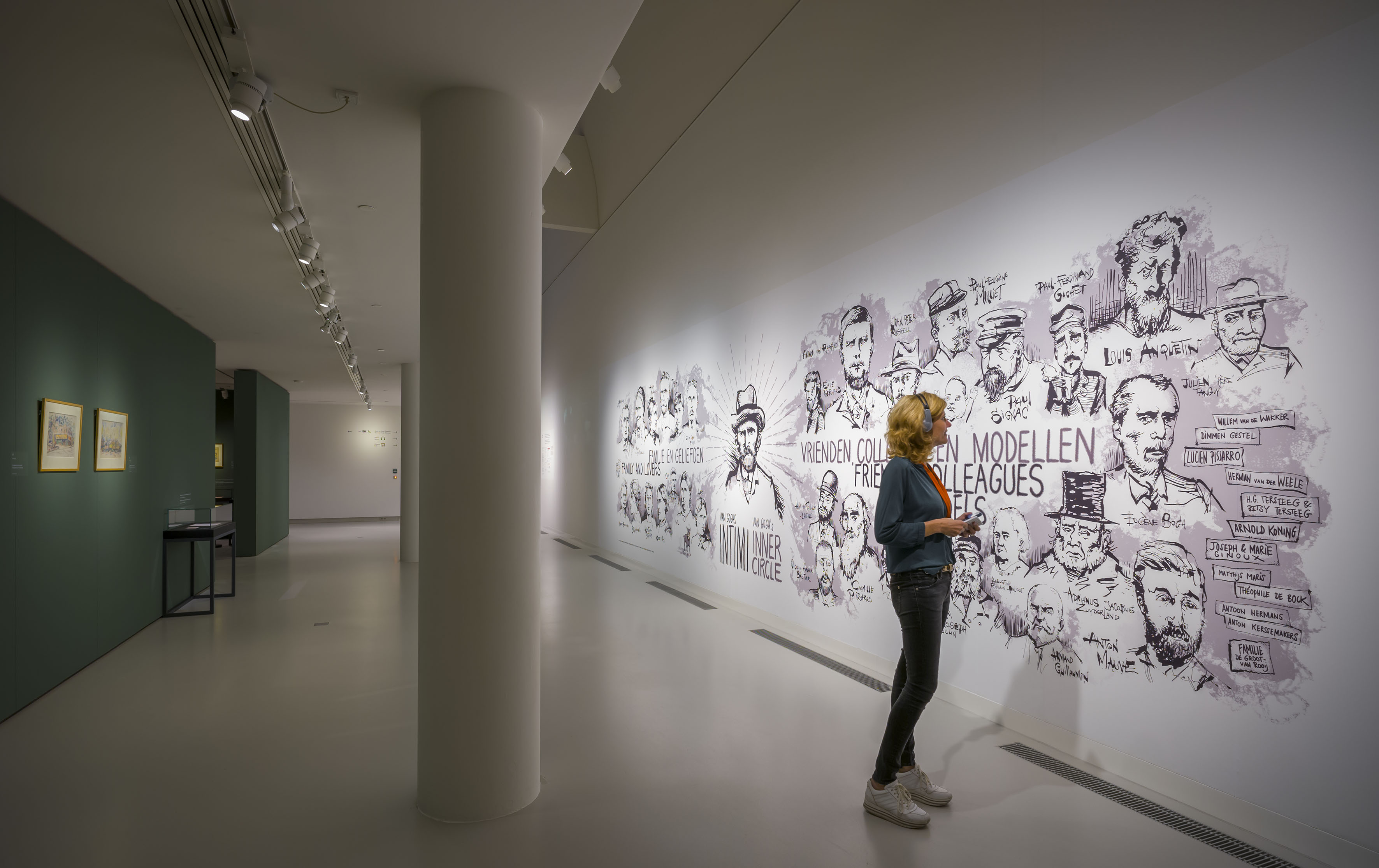 Wall Drawing and Infographics 'Van Goghs Intimi' – Bart Vliegen