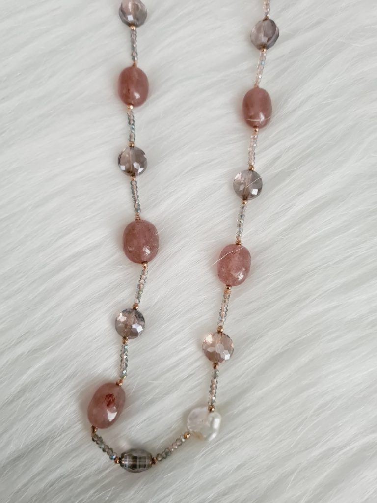 Aiana - Gemstone long Necklace d