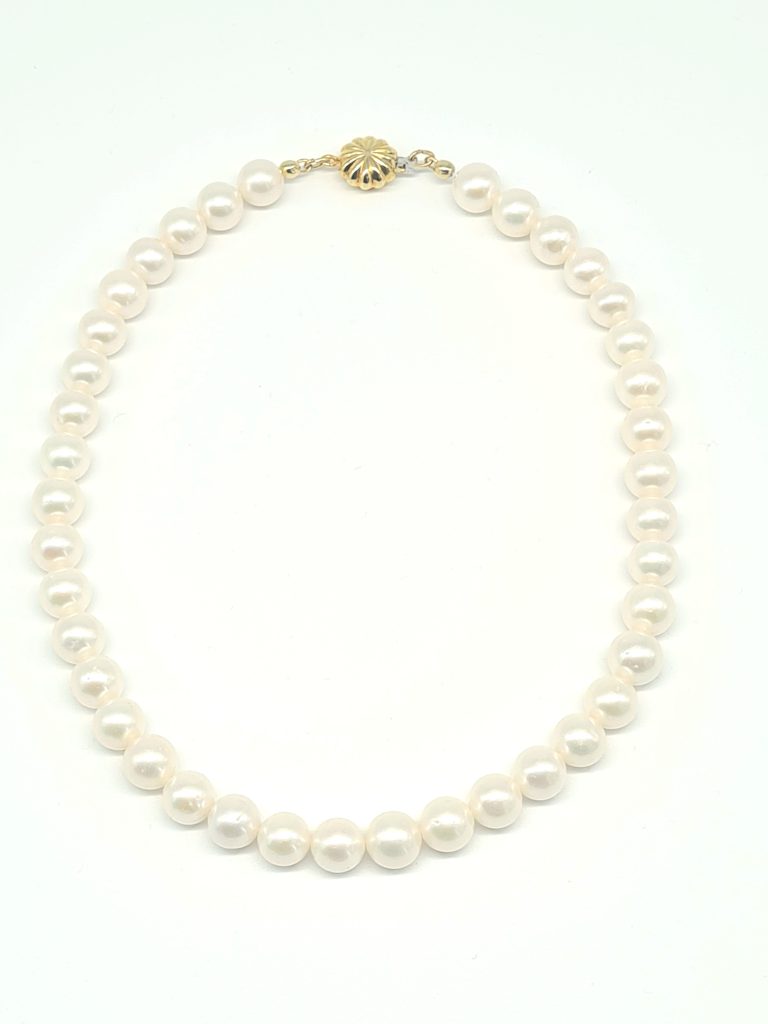 Akoya White Pearl Necklace