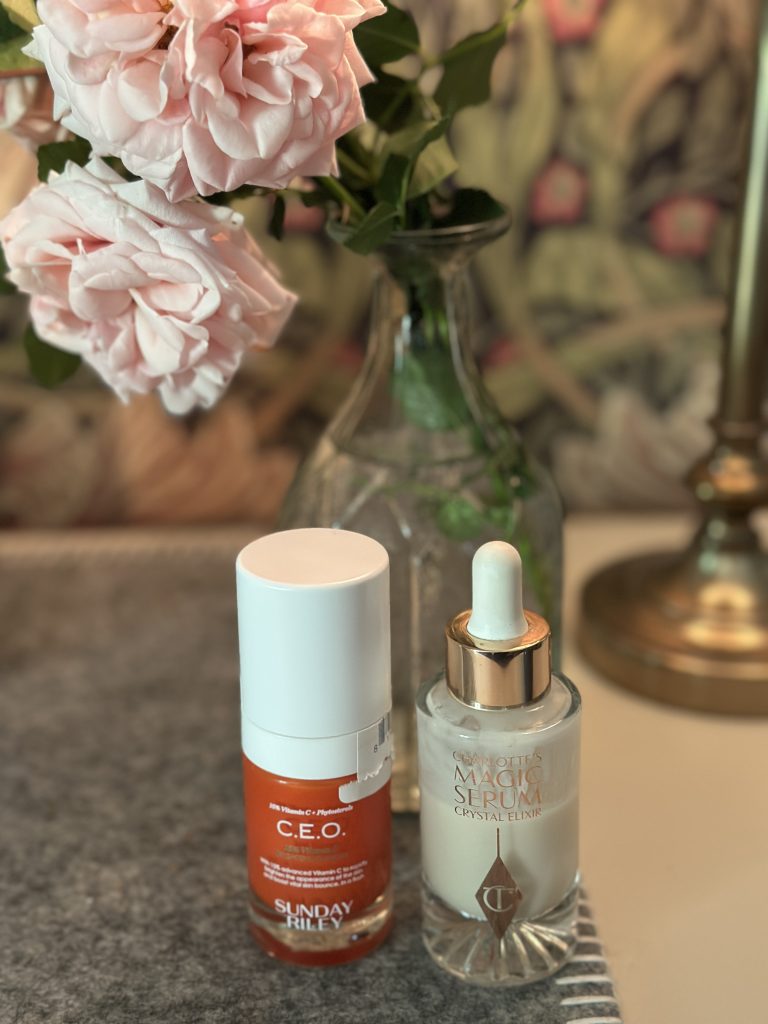 Charlotte Tilbury Charlotte's Magic Serum Crystal Elixir och Sunday Rileys C.E.O - Rapid Flash Serum