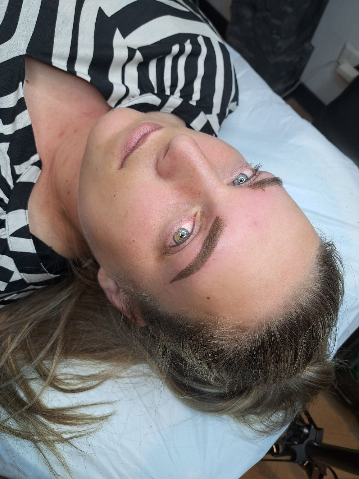 Powder brows wenkbrauwen