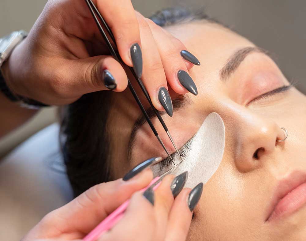 Wimpernverlaengerung Kosmetik und Beauty Münche