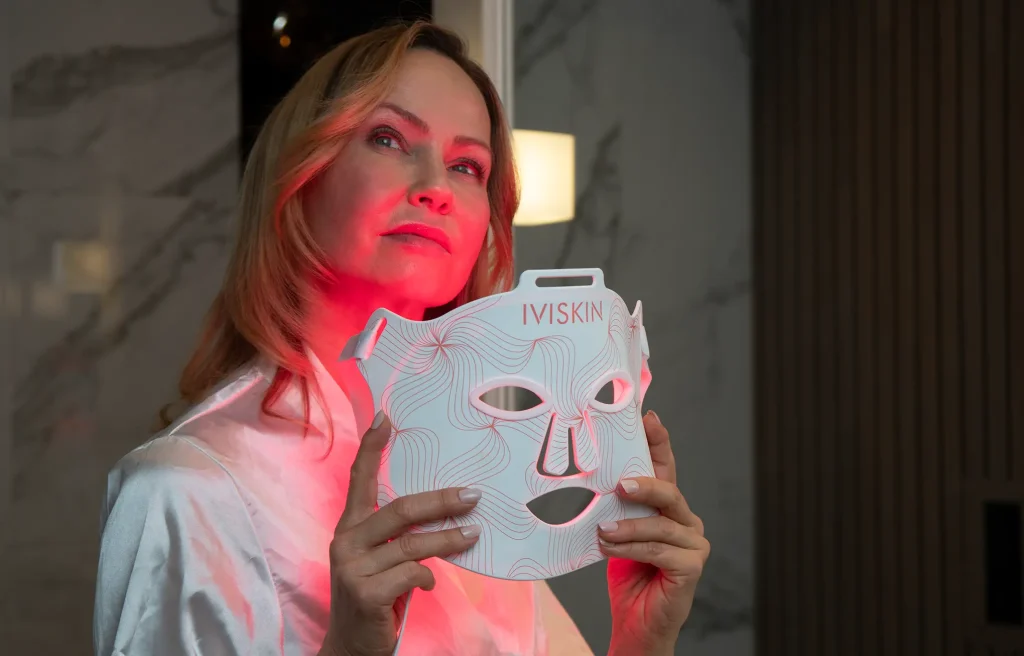 Red Light Mask