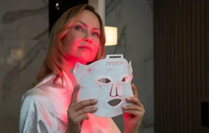 Red Light Mask