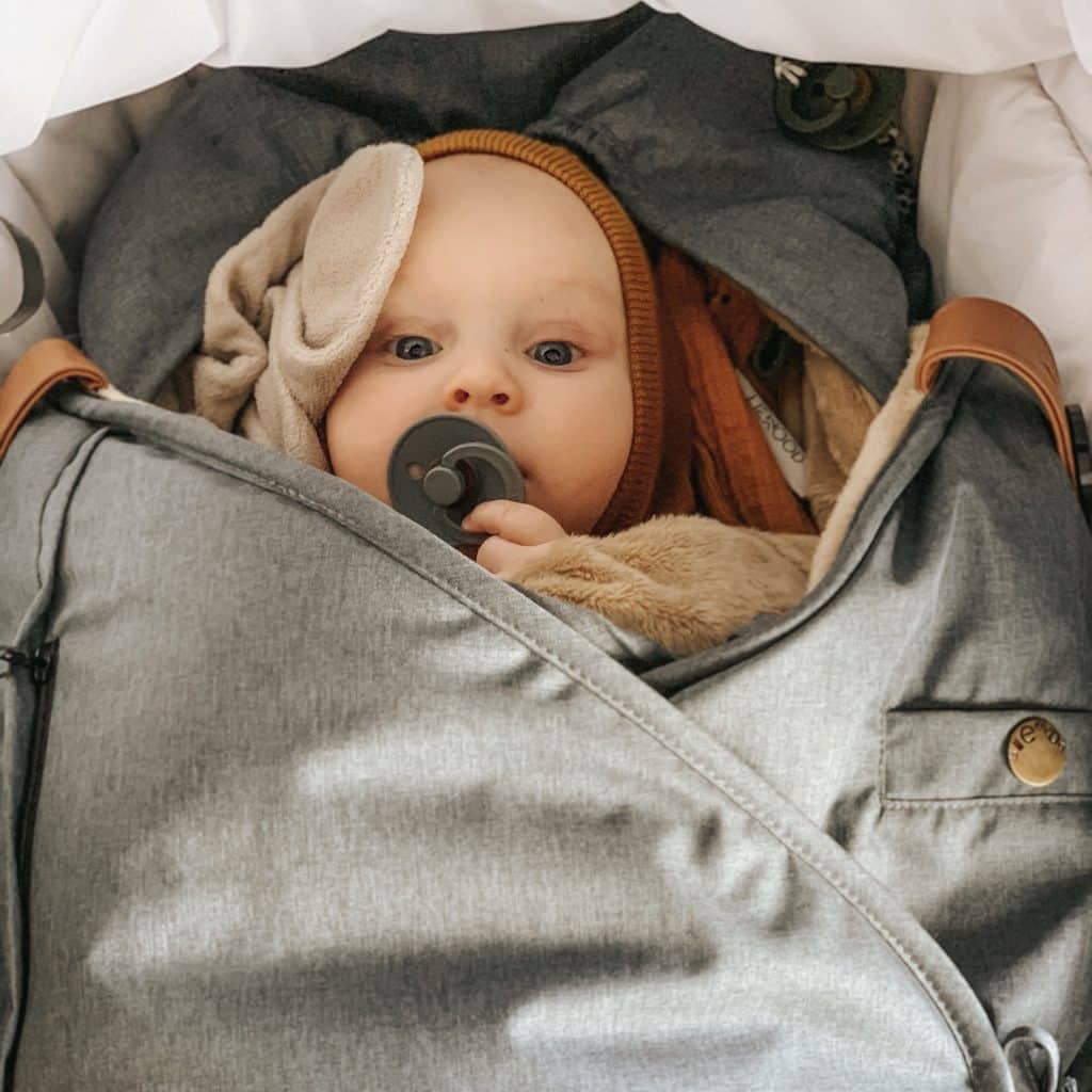 SOVEPOSE · KØREPOSE • Test og anmeldelser af de bedste baby soveposer og  køreposer (2021)