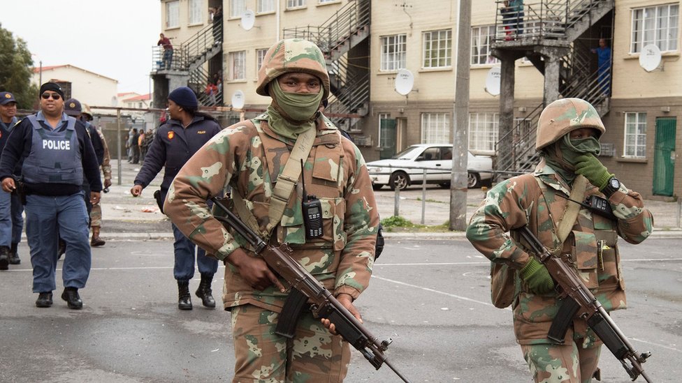 Afrique du Sud : Pretoria déploie l’armée face à la fronde anti-migrants