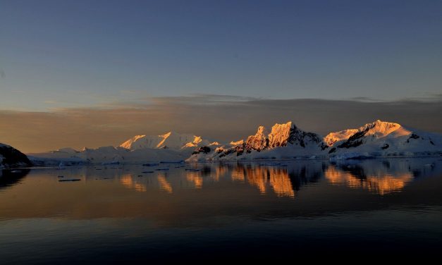 Extraterrestial particles found in eastern Antarctica