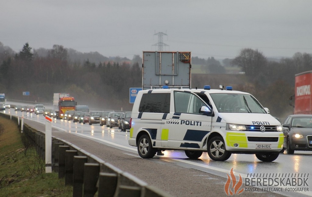 06/11-20  E45 Nordjyske motorvej spærret på grund af færdselsuheld