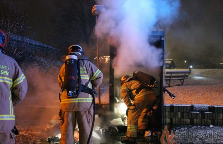 01/01-21 Brand i tøjcontainer på Søndergade i Brædstrup