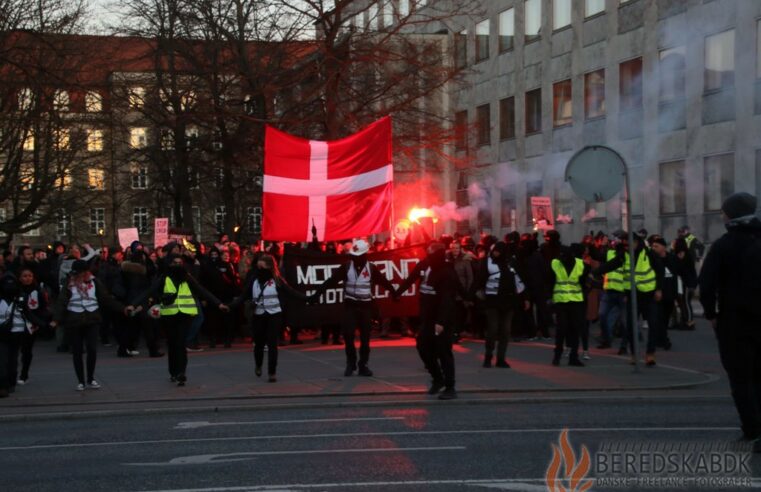03/04-21 Demostration i Århus