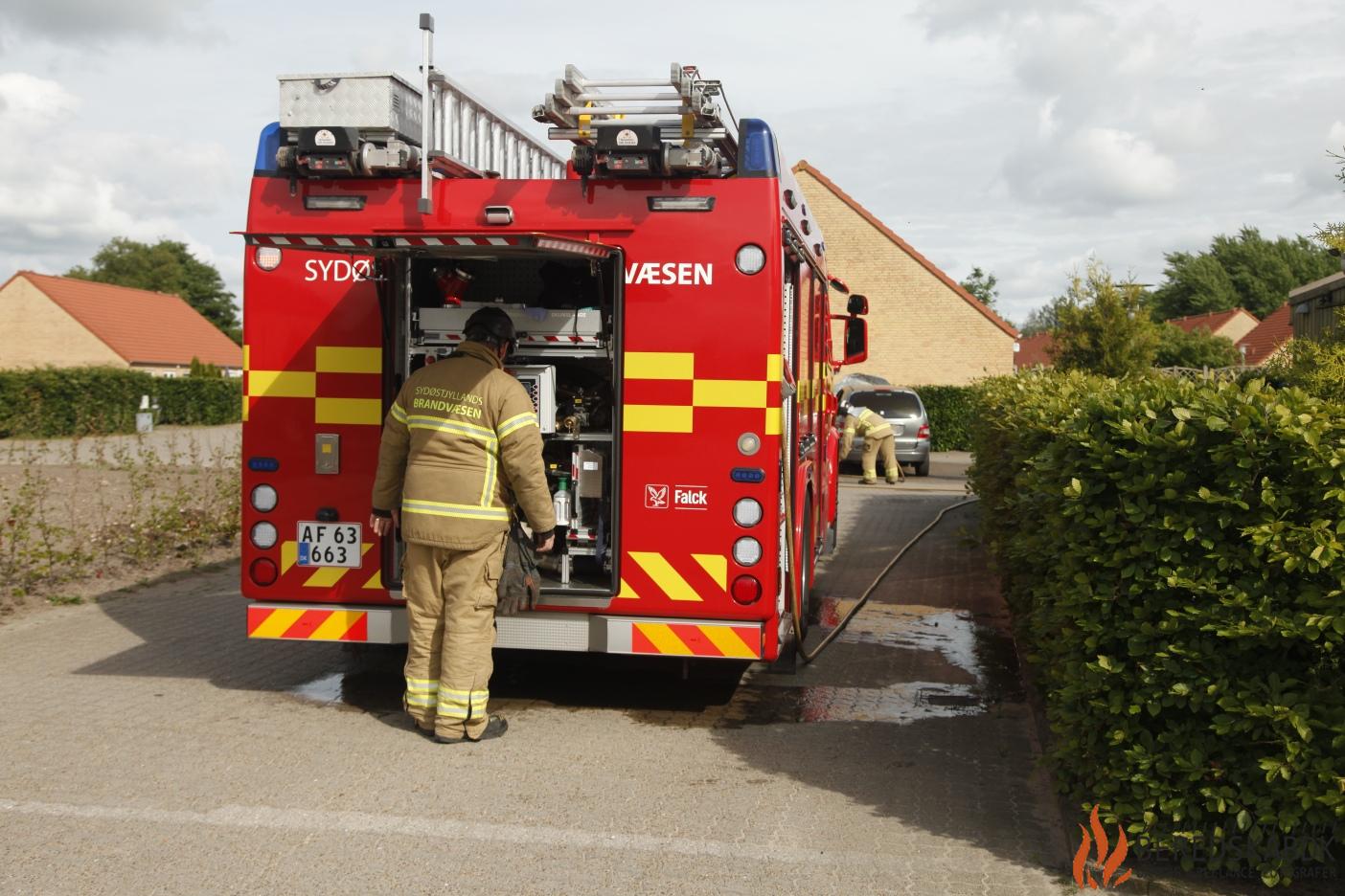 15/06-22 Bilbrand på Krovænget i Tørring