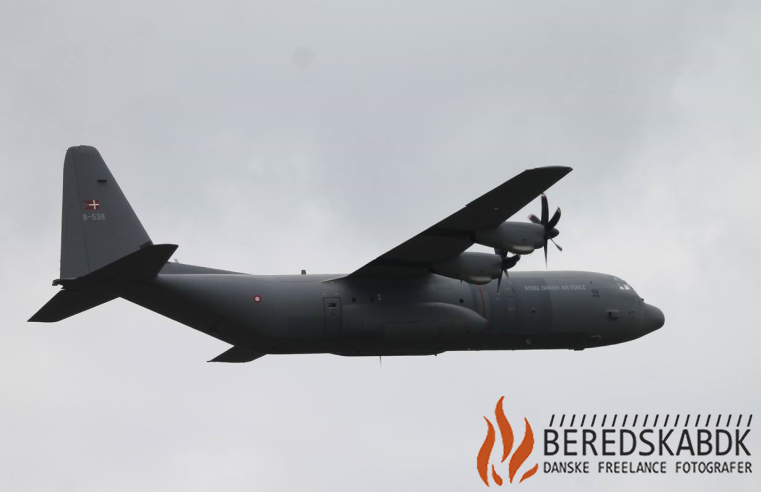 08/09-22 Amerikansk Lockheed C-130J Hercules sikkerhedslandet i Karup