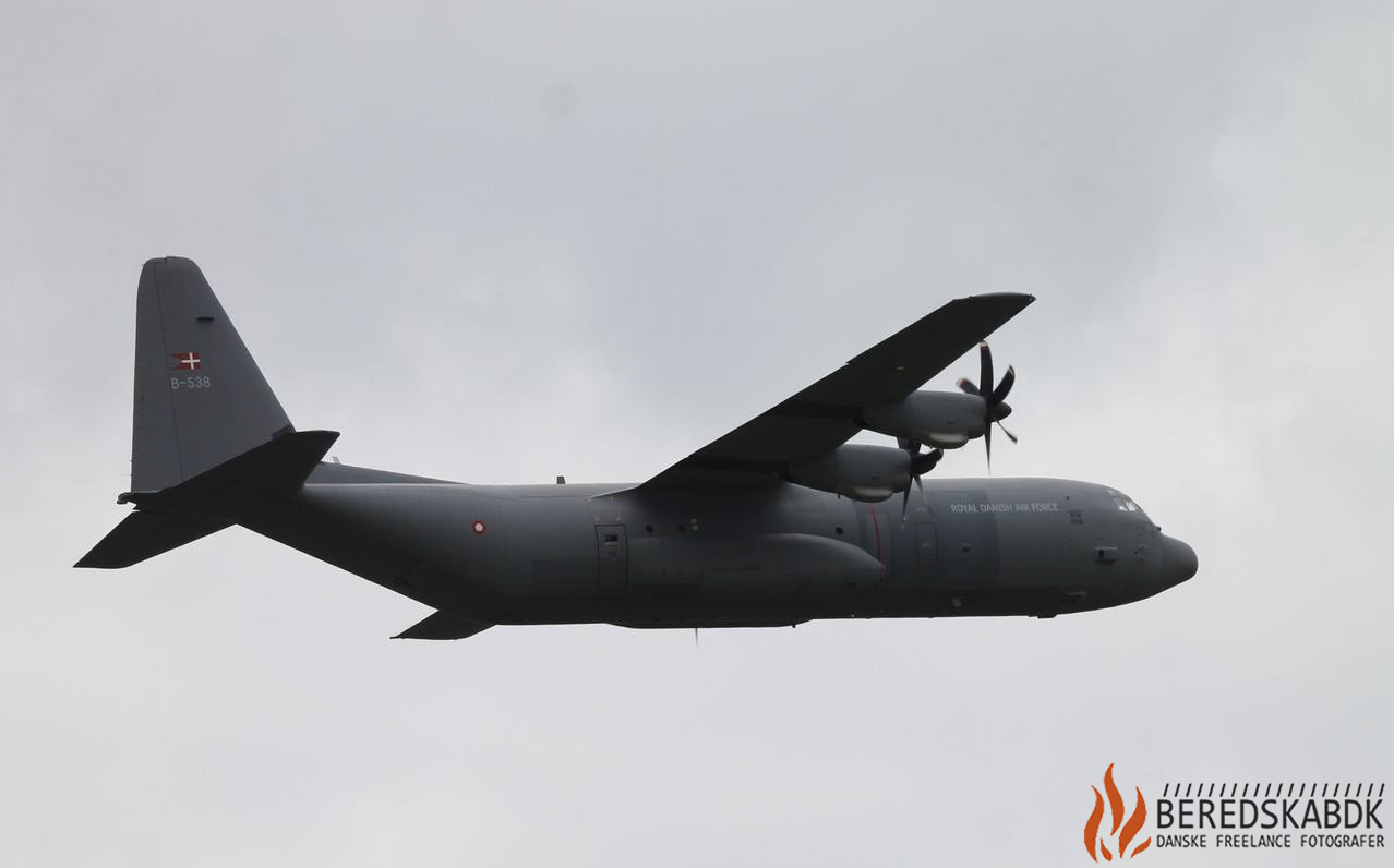 08/09-22 Amerikansk Lockheed C-130J Hercules sikkerhedslandet i Karup