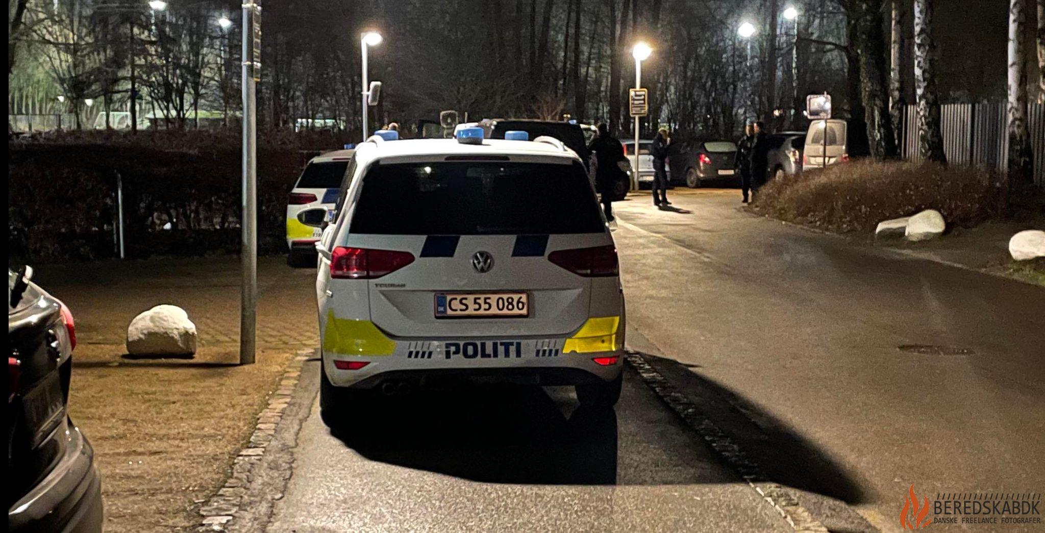 11/01-23 Politiet rykkede ud med maskingevær i Virum